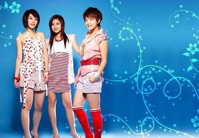 S.H.E還原十七年前經典造型，勾起無數青春回憶